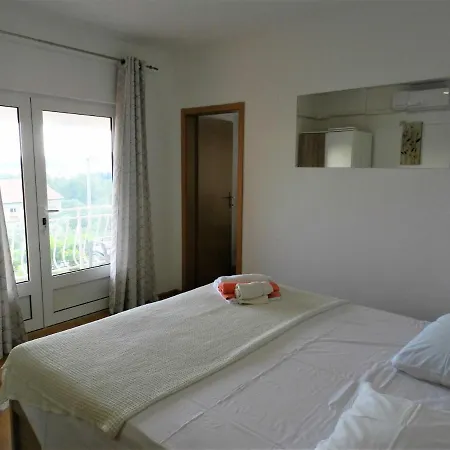 Apartment Lea