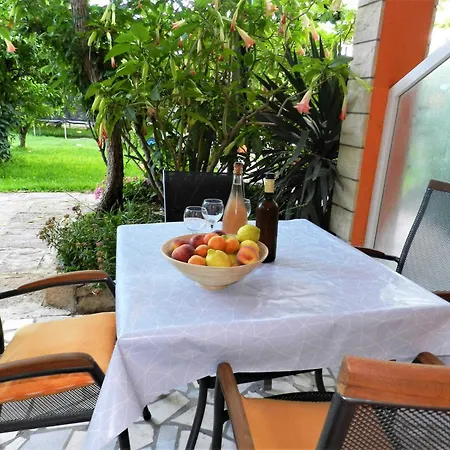 Lea Apartman *