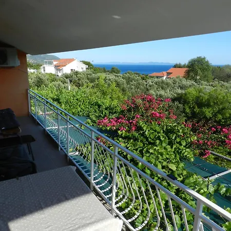 Apartman Lea