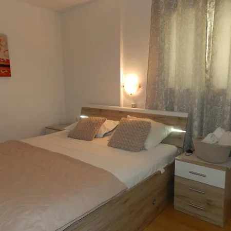 Lea Apartman